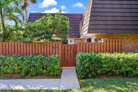 2018 20th Ct, Jupiter, FL 33477 photo 5