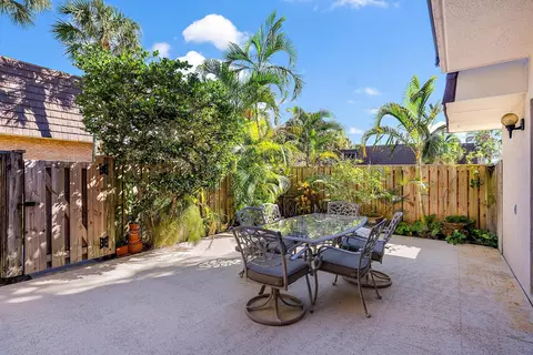 2018 20th Ct, Jupiter, FL 33477 photo 19