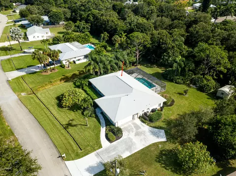 2771 SE Carthage Rd, Port Saint Lucie, FL 34952