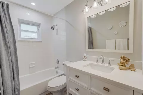 1 Chapel Cir, Tequesta, FL 33469 photo 30