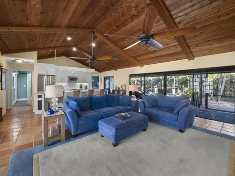 52 Birch Pl, Jupiter, FL 33469 photo 5