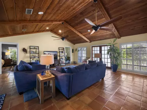 52 Birch Pl, Jupiter, FL 33469 photo 6