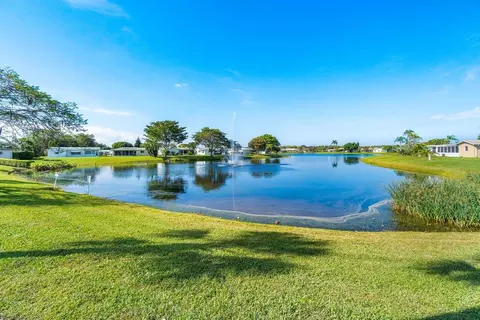 5076 Alfred Dr, West Palm Beach, FL 33417