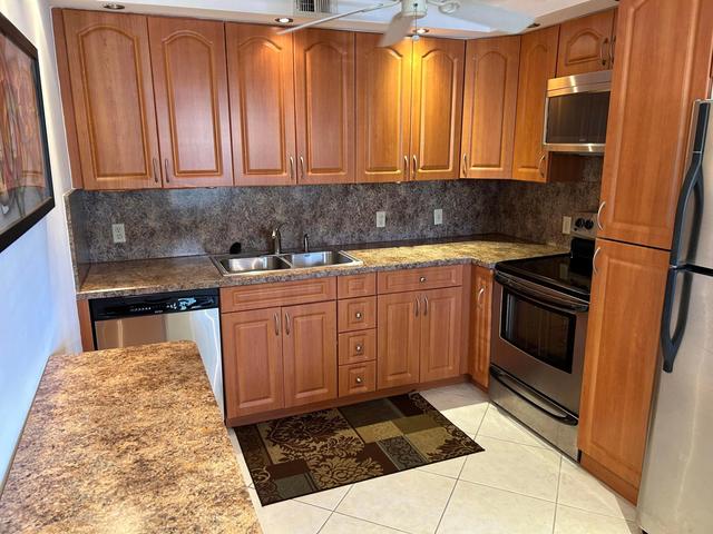 1053 Newcastle C #1053 C, Boca Raton, FL 33434