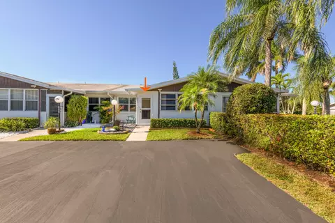 5104 Campanelli Cir, West Palm Beach, FL 33417