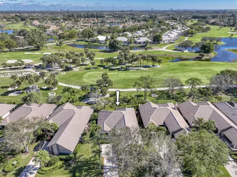 110 Coventry Pl, Palm Beach Gardens, FL 33418