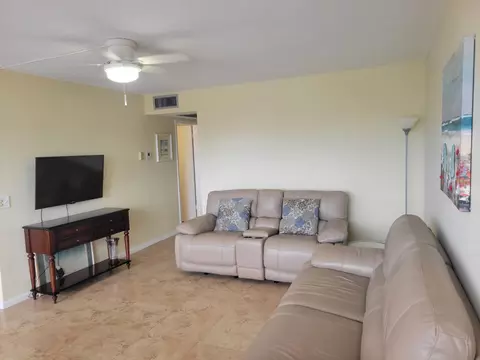 4029 Exeter B, Boca Raton, FL 33434 photo 11