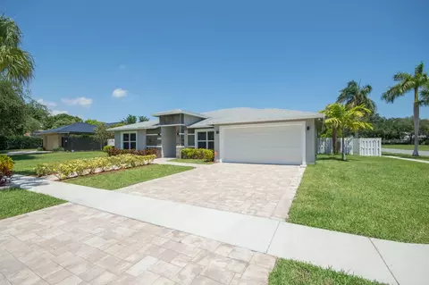 4008 Shelley Rd N, West Palm Beach, FL 33407