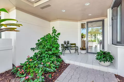 5862 SE Oakmont Pl, Stuart, FL 34997 photo 5