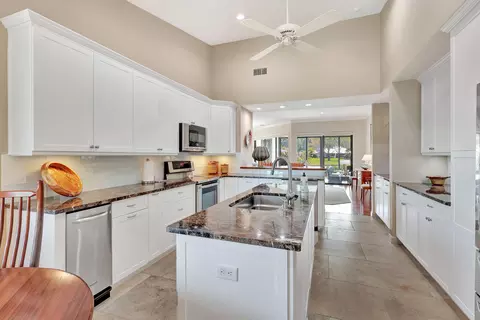 5862 SE Oakmont Pl, Stuart, FL 34997 photo 18