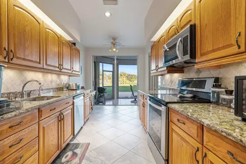 1804 Captains Way, Jupiter, FL 33477 photo 5