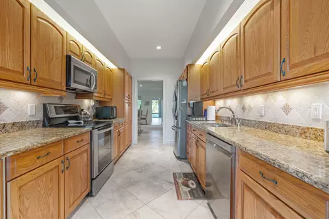 1804 Captains Way, Jupiter, FL 33477 photo 6