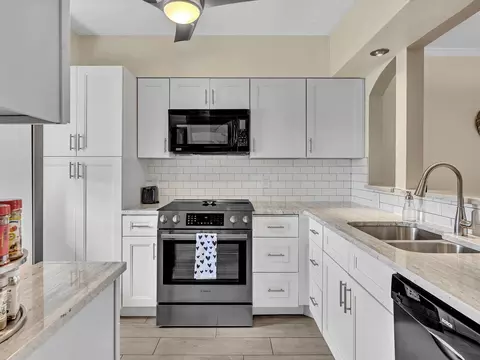 230 N Federal Hwy #201, Deerfield Beach, FL 33441