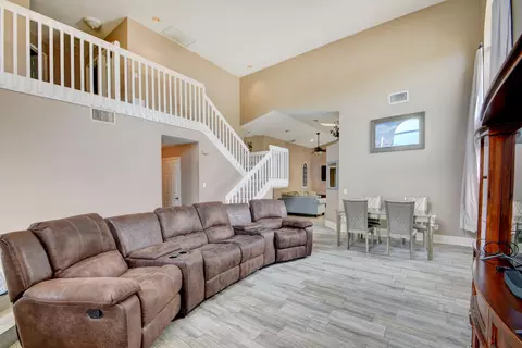 8601 Windfall Dr, Boynton Beach, FL 33472 photo 5