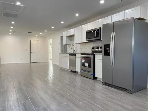 500 NW Stuart Ave, Stuart, FL 34994 photo 10