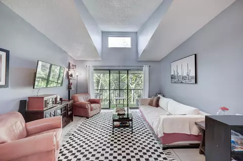 1009 Green Pine Blvd #B3, West Palm Beach, FL 33409