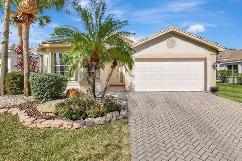 8223 Abalone Point Blvd, Lake Worth, FL 33467