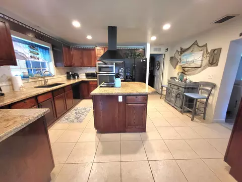 1402 SE 6th St, Okeechobee, FL 34974 photo 7