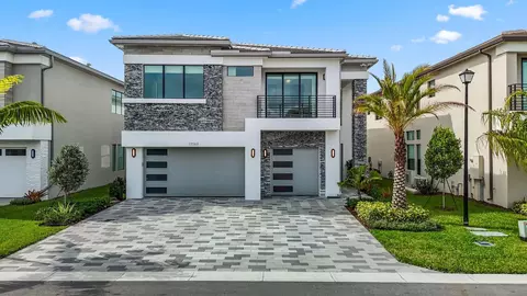 17069 Teton River Rd, Boca Raton, FL 33496