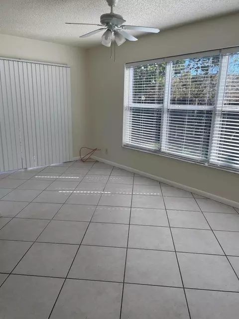 112 Banyan Cir, Jupiter, FL 33458 photo 12