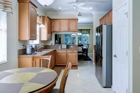147 SW Walking Path, Stuart, FL 34997 photo 12