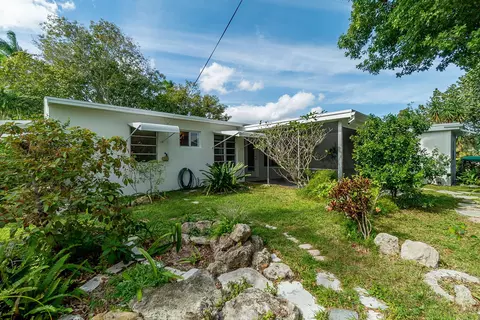 908 Wright Dr, FL 33461 photo 36