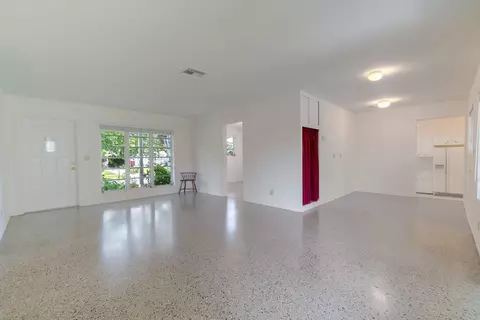 908 Wright Dr, FL 33461 photo 10
