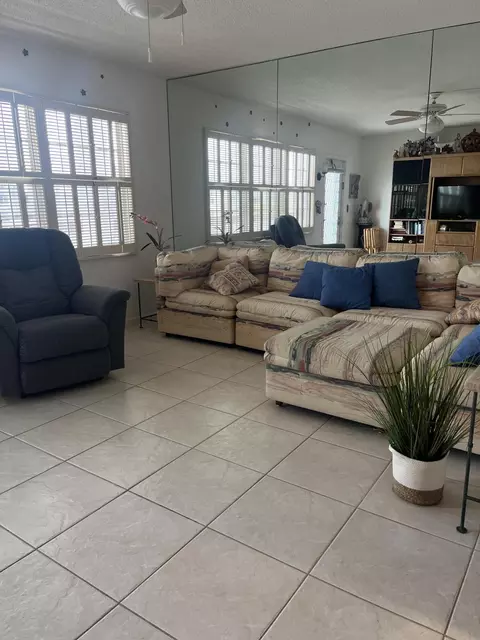4074 Cornwall D, Boca Raton, FL 33434 photo 6