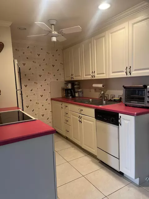 4074 Cornwall D, Boca Raton, FL 33434 photo 7