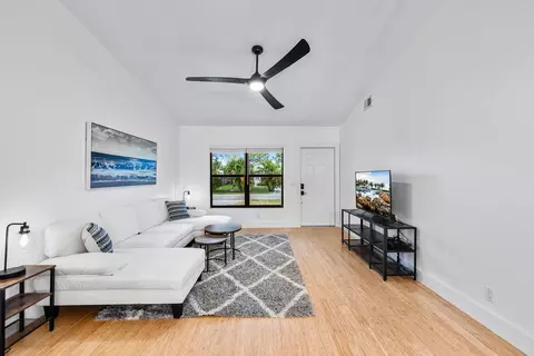 6028 Roger St, Jupiter, FL 33458 photo 6