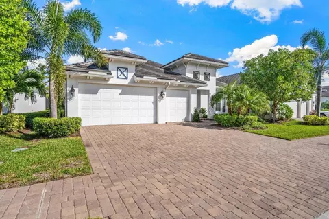 1304 Lilys Cay Cir, Vero Beach, FL 32967