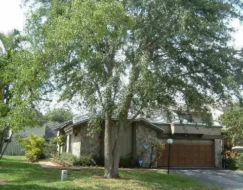 11198 Marjoram Dr, Palm Beach Gardens, FL 33418