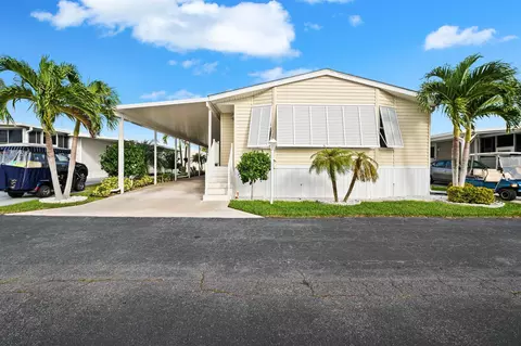 39002 Gayle Bay, Boynton Beach, FL 33436