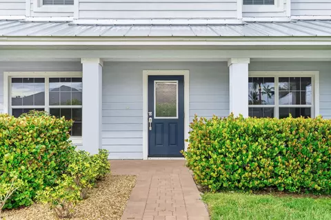 1125 SE 7th St, Stuart, FL 34996 photo 5