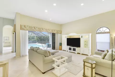 3483 Lantern Bay Dr, Jupiter, FL 33477 photo 10
