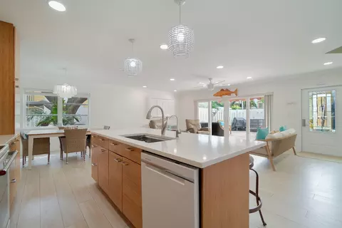 232 Seabreeze Cir #232, Jupiter, FL 33477 photo 12