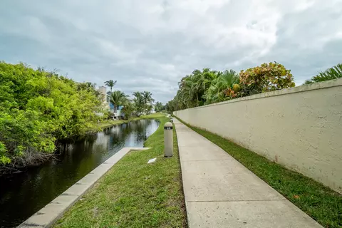 232 Seabreeze Cir #232, Jupiter, FL 33477 photo 42