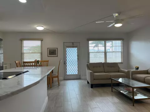 2084 Exeter E, Boca Raton, FL 33434 photo 7