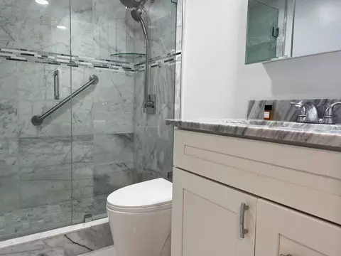2084 Exeter E, Boca Raton, FL 33434 photo 9