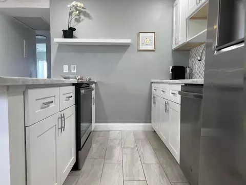 2084 Exeter E, Boca Raton, FL 33434 photo 4