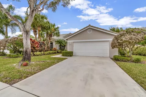 7815 Rockford Rd, Boynton Beach, FL 33472