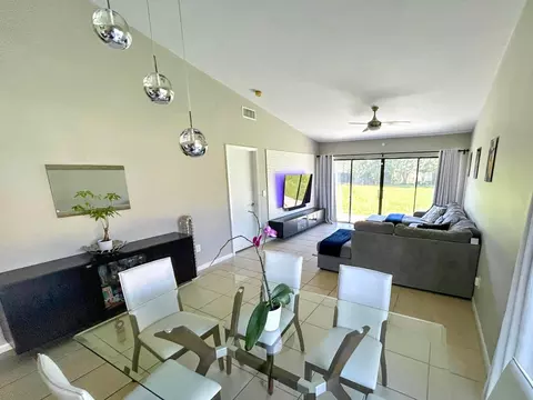 10323 Boca Bnd W #K6, Boca Raton, FL 33428