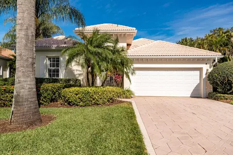979 Island Club Sq, Vero Beach, FL 32963