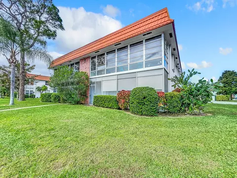 2600 SE Ocean Blvd #X-6, Stuart, FL 34996