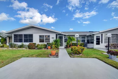 3454 Christopher St, West Palm Beach, FL 33417