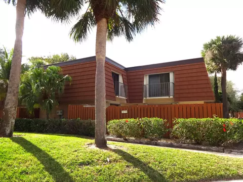 3070 30th Ct, Jupiter, FL 33477 photo 1
