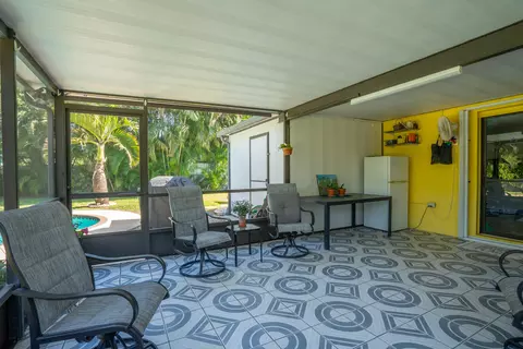 369 Lanier Dr, Palm Springs, FL 33461 photo 27