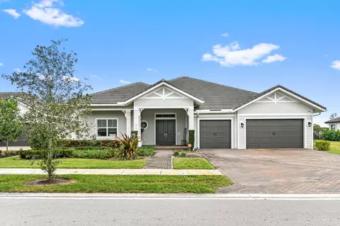 1016 Castaway Ct, Loxahatchee, FL 33470