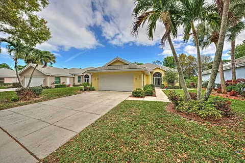 7497 SE Autumn Ln, Hobe Sound, FL 33455
