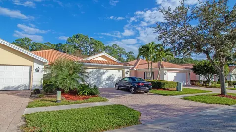 780 SW Tamarrow Pl, Stuart, FL 34997